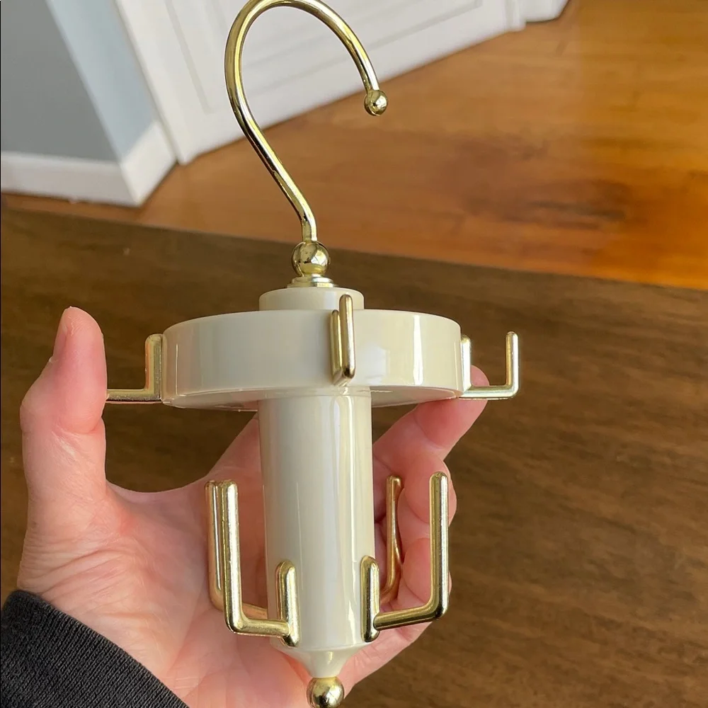 Elegant Gold and Cream Rotating Hook Hanger